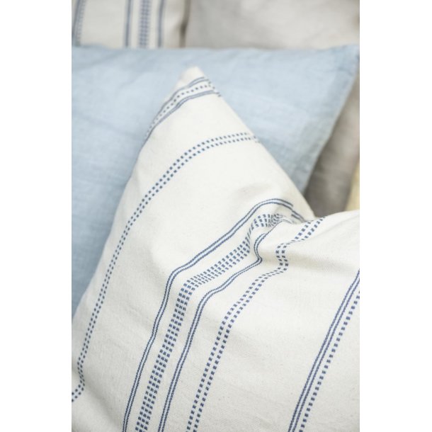 Pude blue shade, 50x70 cm