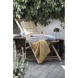 Quilt hvide og mrkegr striber